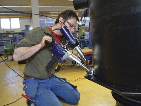 Машина для сварки пластмасс Booster EX2, применение Машина для сварки пластмасс Booster EX2, применение